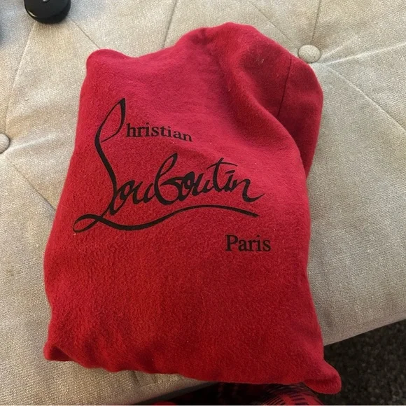 Christian Louboutin Nude Patent Leather Pump Heels - Picture 14 of 15